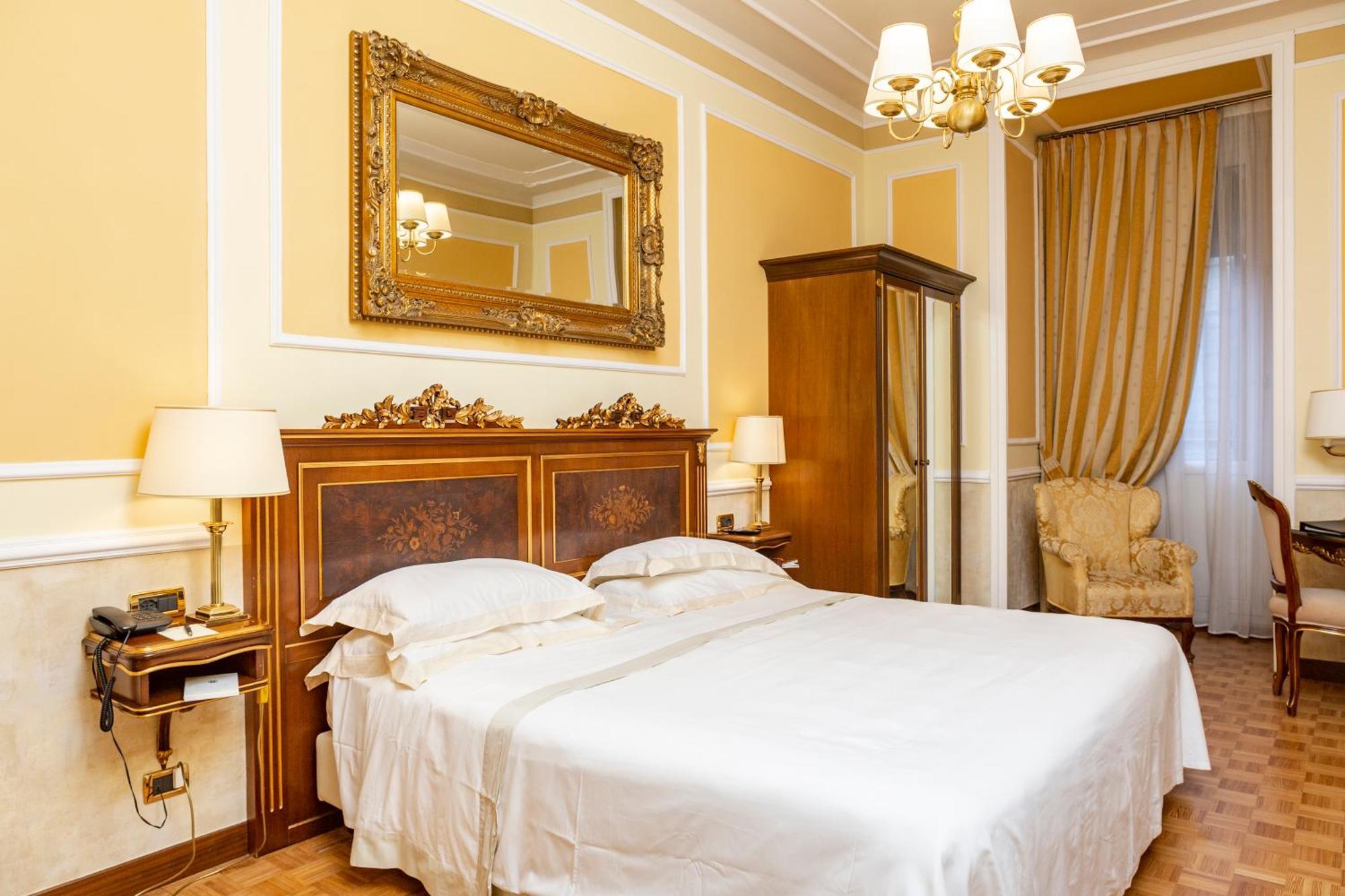 布里斯托宫殿酒店 热那亚 客房 照片